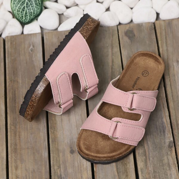 Comfortable children's outdoor sandals