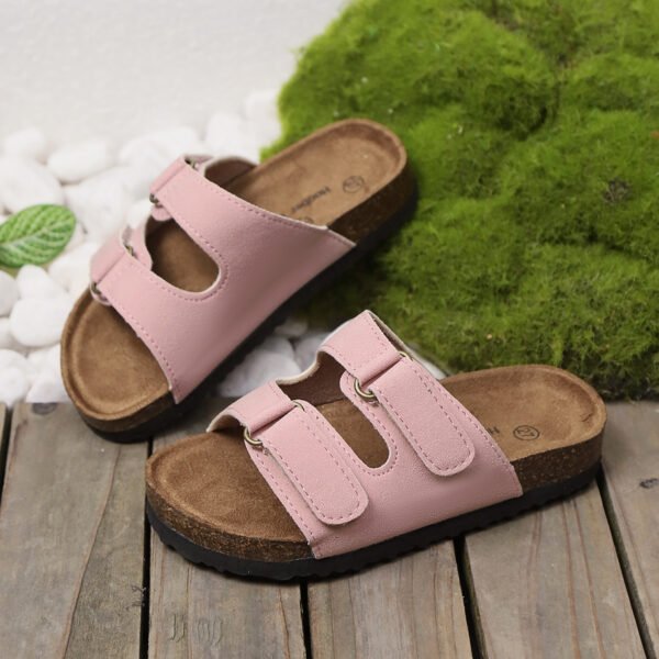 Comfortable children's outdoor sandals