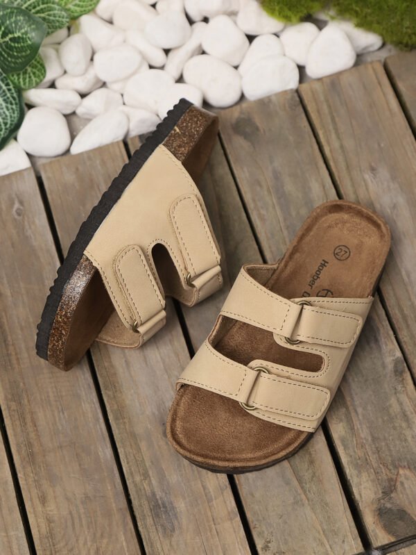 Comfortable children's outdoor sandals