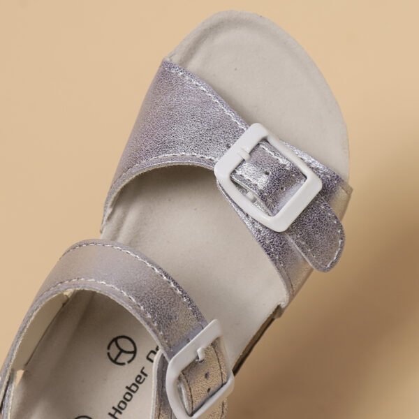 Comfortable children's outdoor sandals
