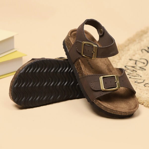 Comfortable children's outdoor sandals