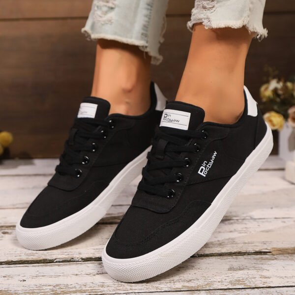 Ladies casual shoes